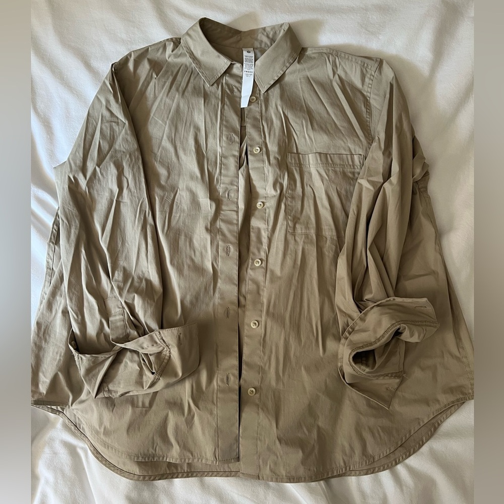 EUC Lululemon Poplin Shirt